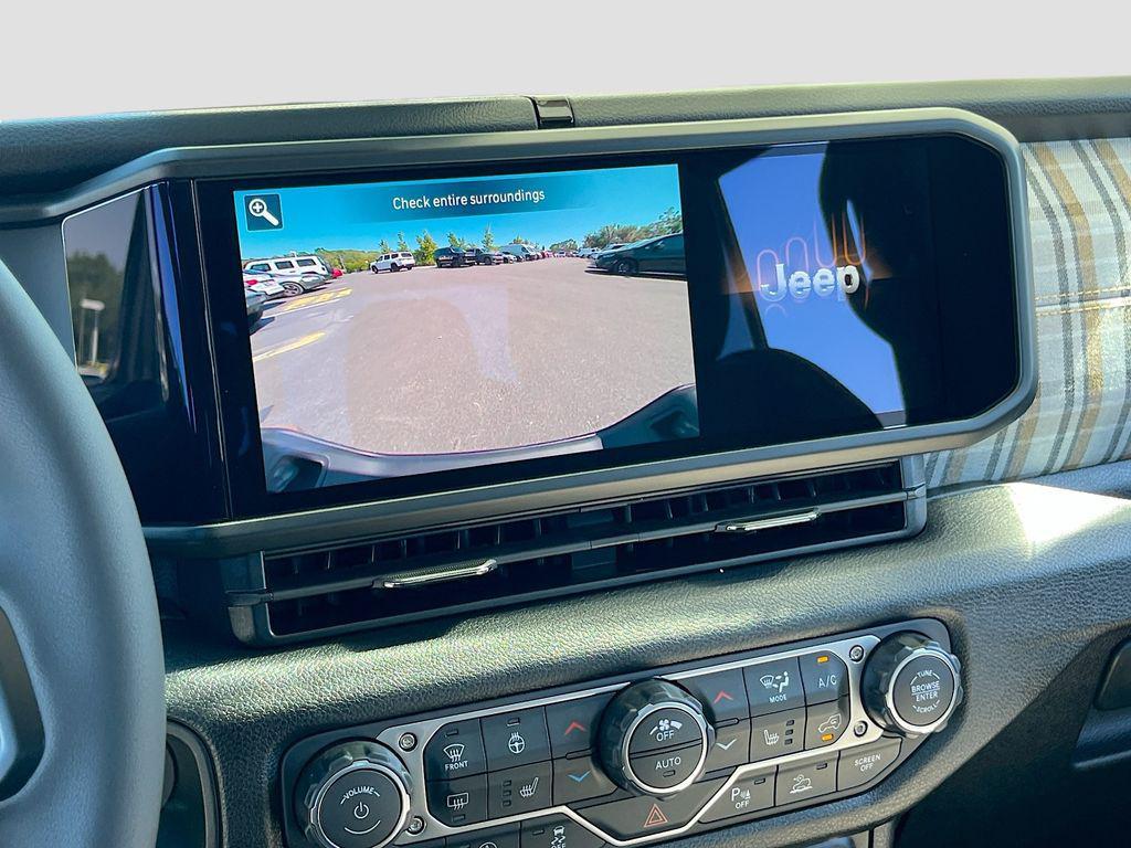 new 2026 Jeep Gladiator car, priced at $53,525