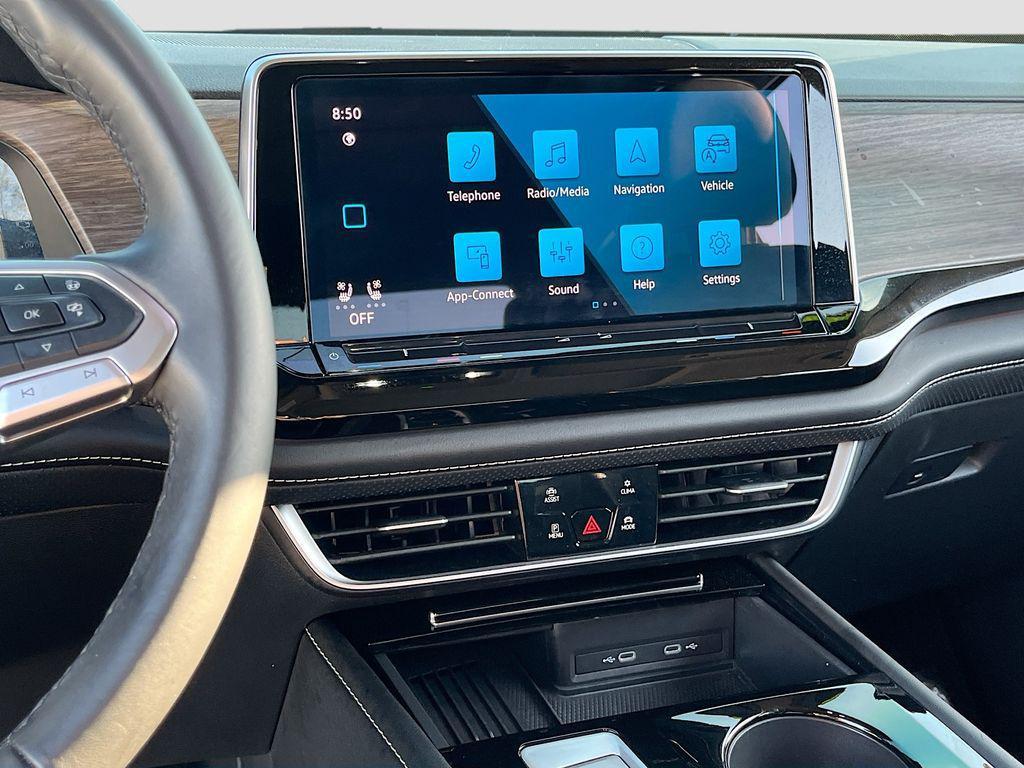 used 2025 Volkswagen Atlas car, priced at $43,835