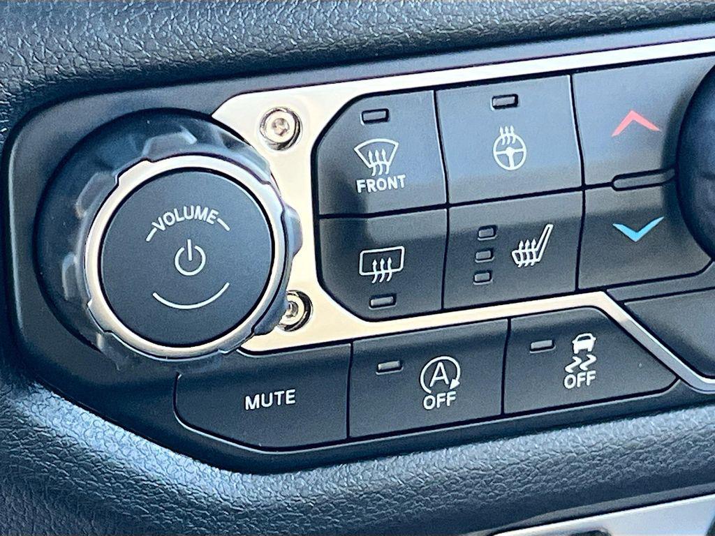 new 2026 Jeep Gladiator car, priced at $46,967