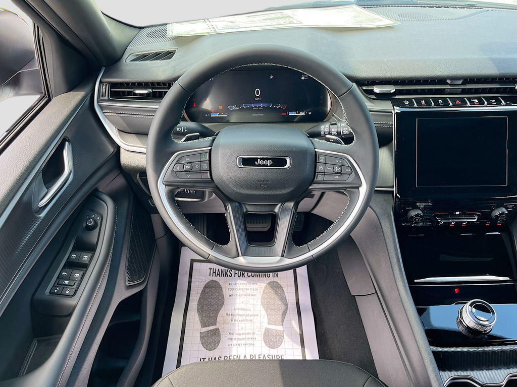 new 2026 Jeep Grand Cherokee car, priced at $36,379