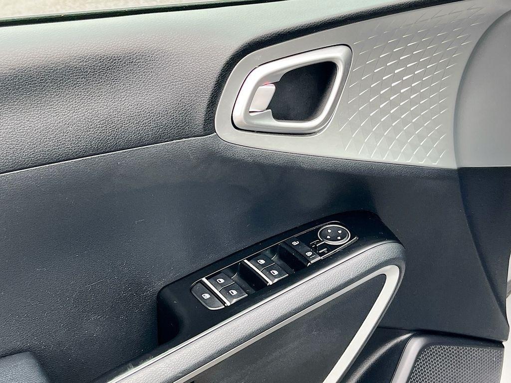 used 2020 Kia Soul car, priced at $13,552