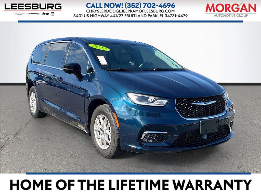 used 2024 Chrysler Pacifica car, priced at $31,992