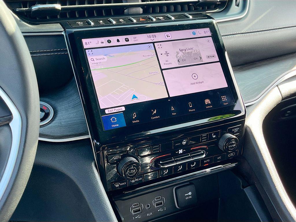 used 2025 Jeep Grand Cherokee L car, priced at $39,668