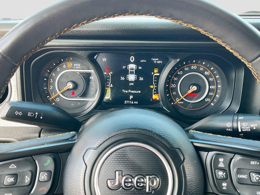 used 2024 Jeep Gladiator car, priced at $35,876