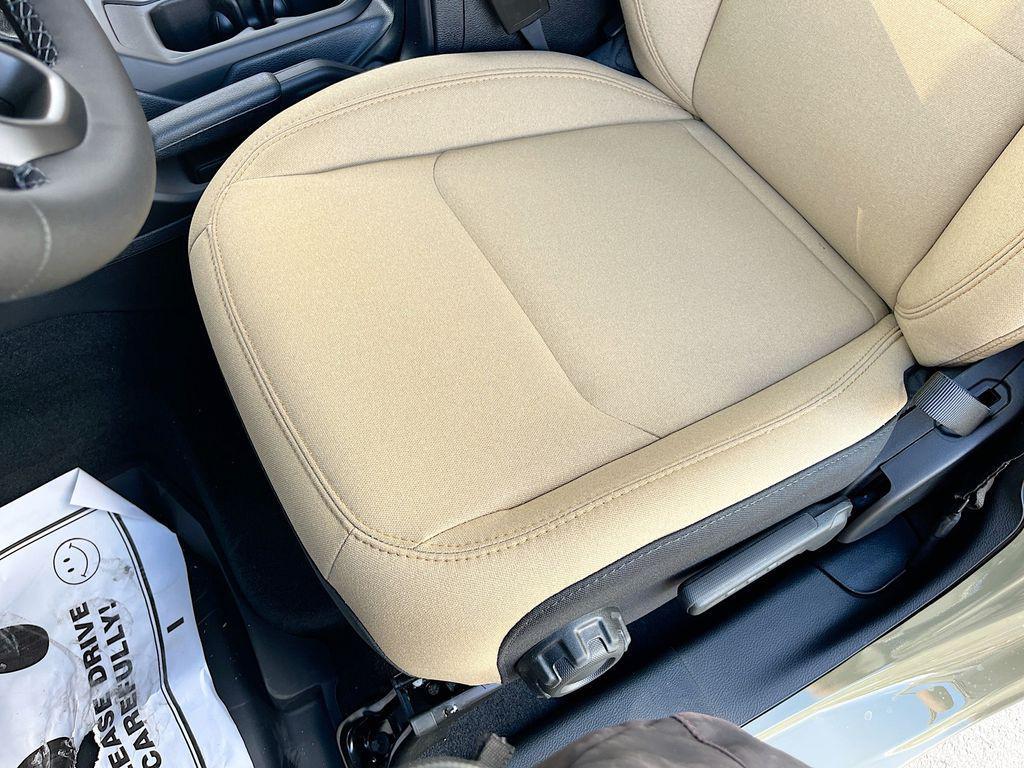 new 2026 Jeep Gladiator car, priced at $53,460