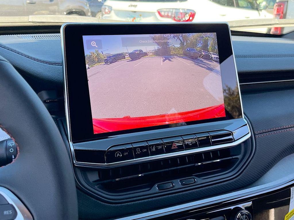 new 2026 Jeep Compass car, priced at $31,306