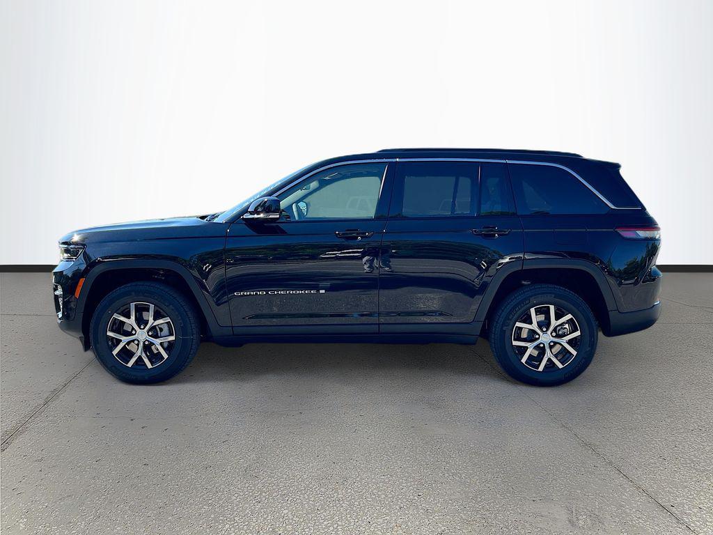 new 2025 Jeep Grand Cherokee car, priced at $39,787