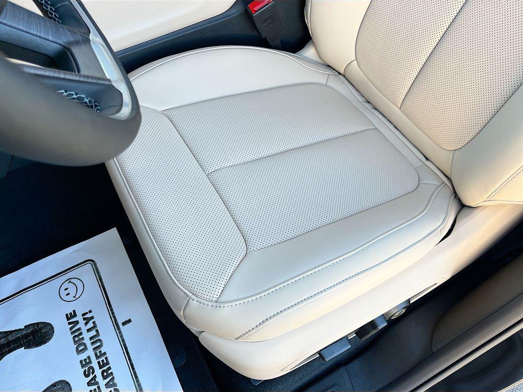 new 2025 Jeep Grand Cherokee car, priced at $39,787