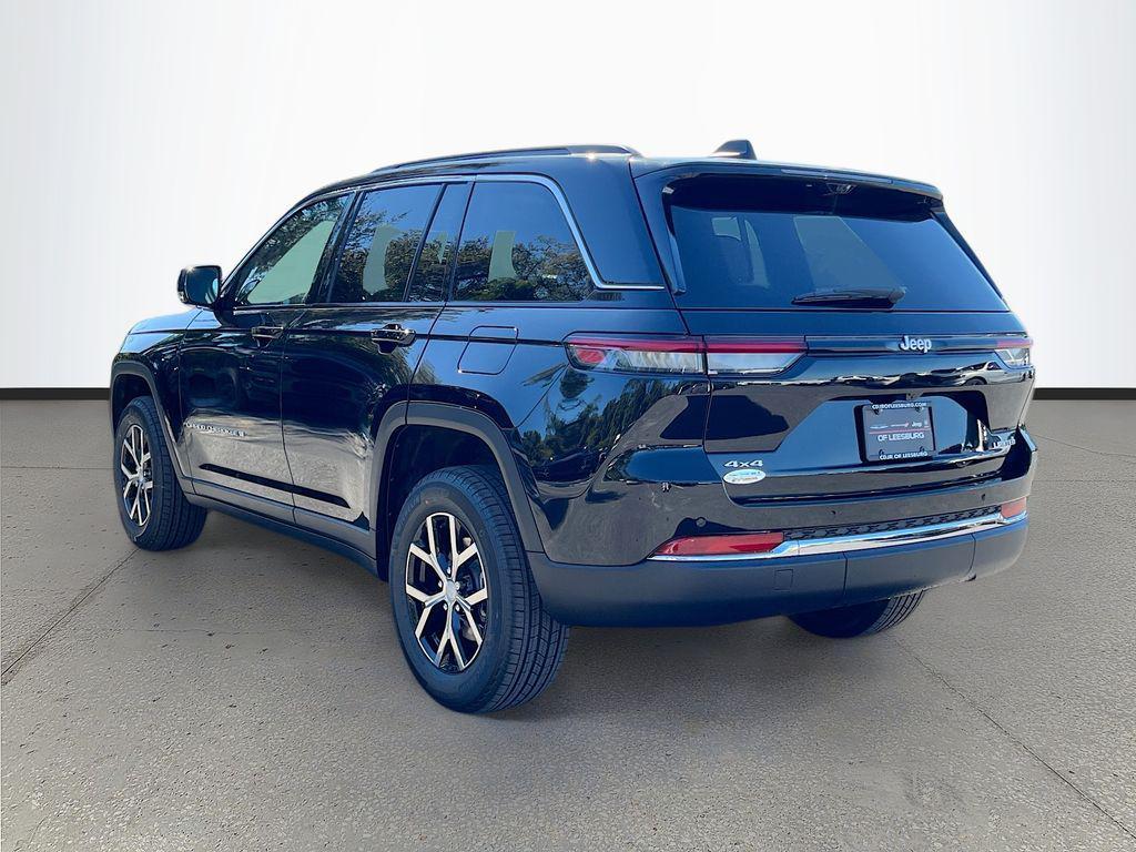 new 2025 Jeep Grand Cherokee car, priced at $39,787