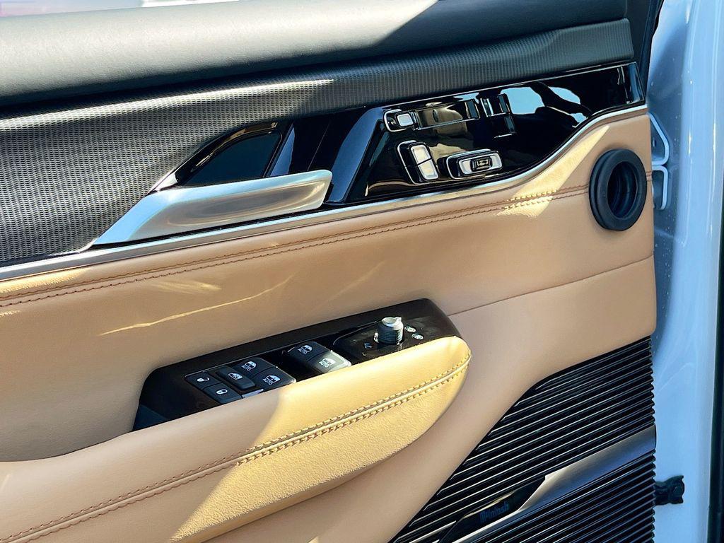 new 2026 Jeep Grand Wagoneer car, priced at $105,190