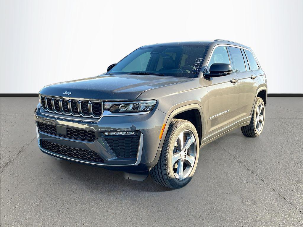 new 2026 Jeep Grand Cherokee car, priced at $41,722
