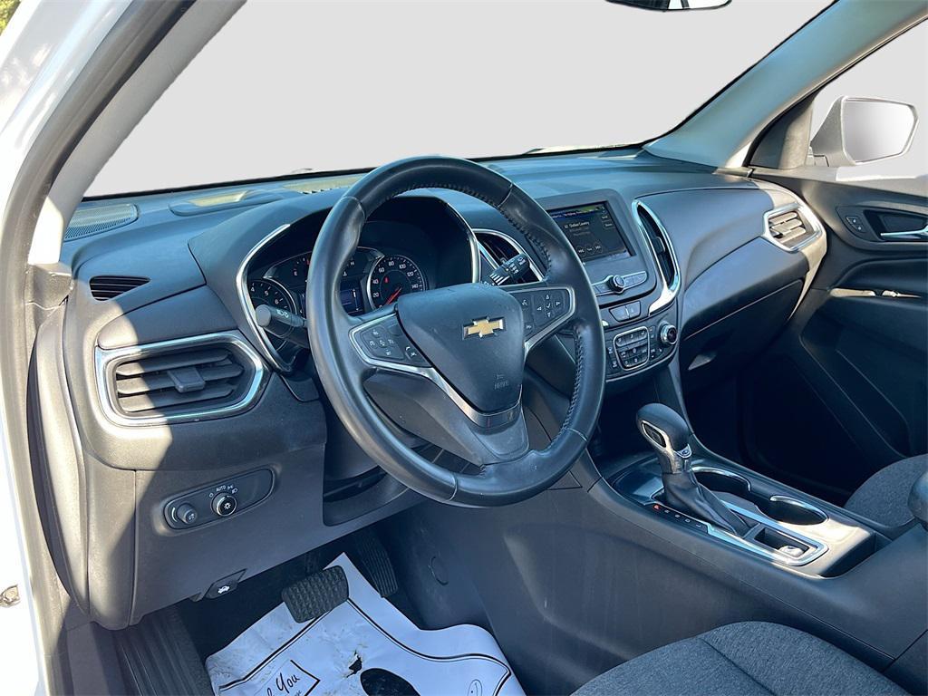 used 2022 Chevrolet Equinox car, priced at $17,080