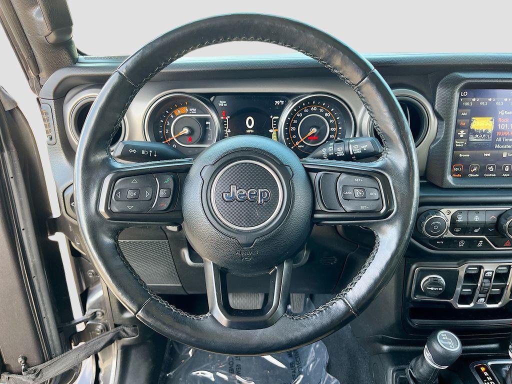 used 2022 Jeep Wrangler Unlimited car, priced at $27,572