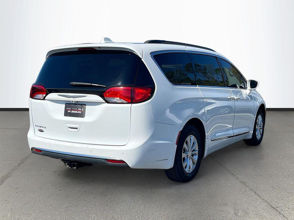 used 2017 Chrysler Pacifica car, priced at $8,029