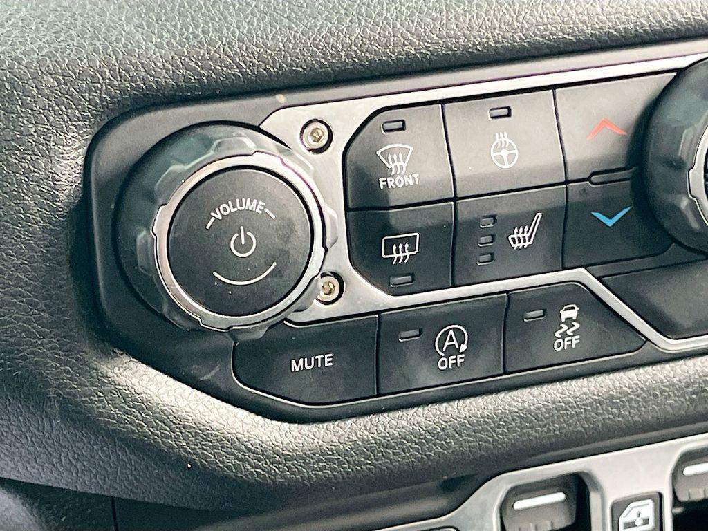 used 2025 Jeep Wrangler car, priced at $37,976