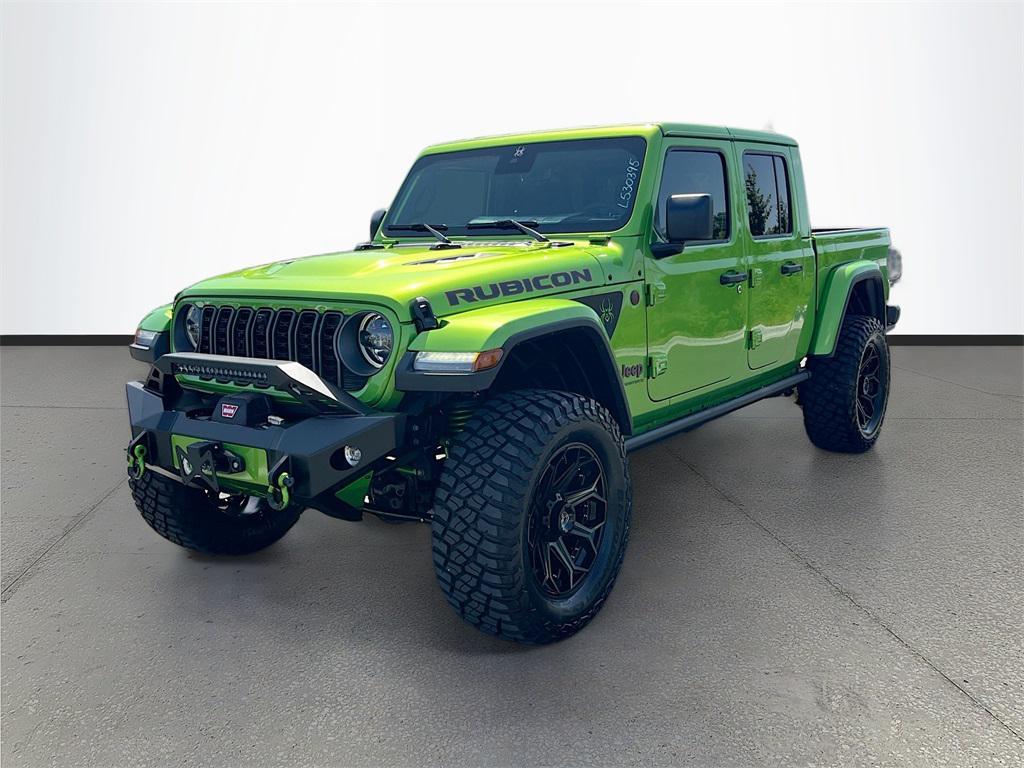 new 2025 Jeep Gladiator car, priced at $58,878