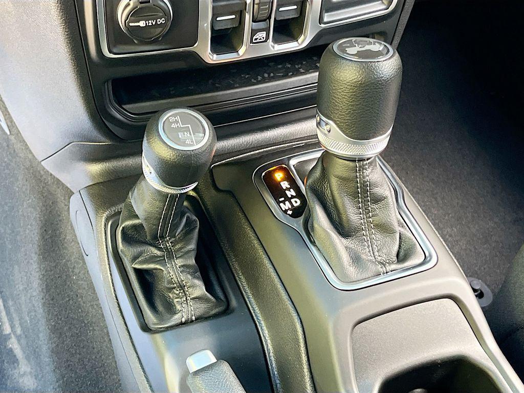 new 2026 Jeep Wrangler car, priced at $47,827