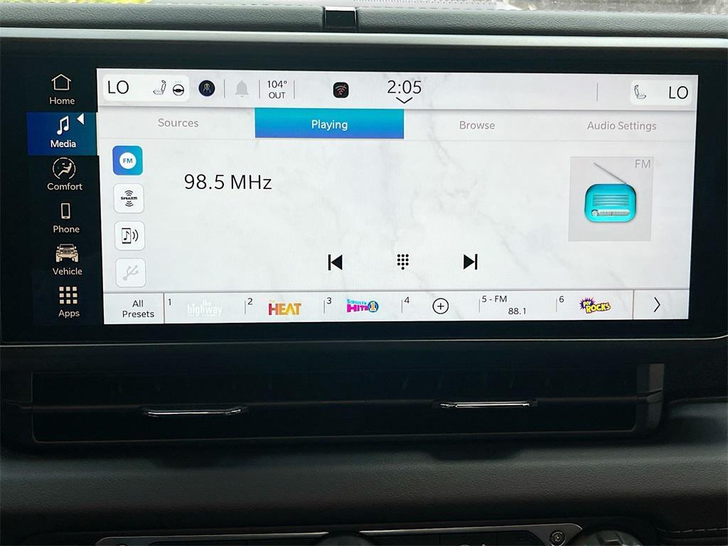 new 2025 Jeep Gladiator car, priced at $43,692