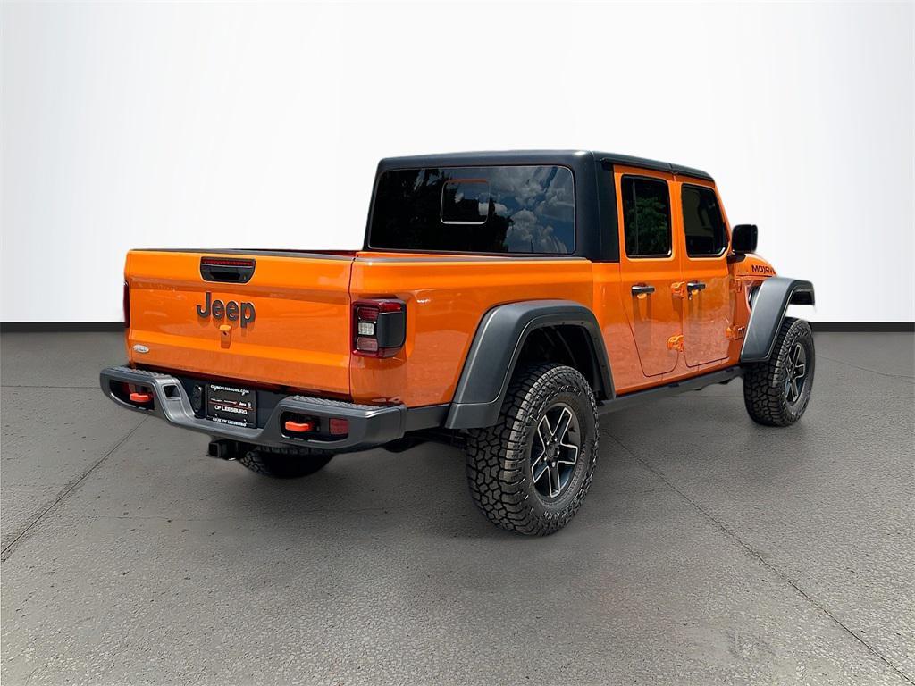 new 2025 Jeep Gladiator car, priced at $43,692