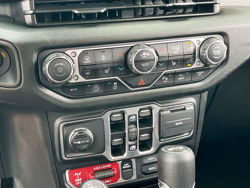 used 2025 Jeep Wrangler car, priced at $45,476