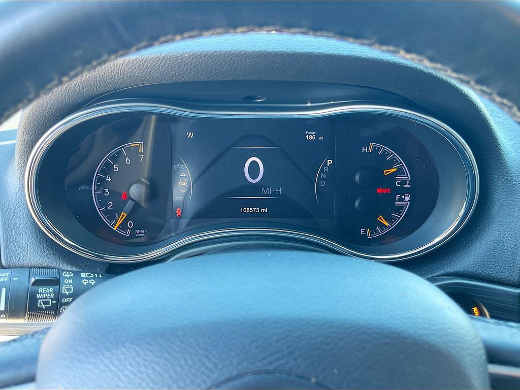 used 2019 Jeep Grand Cherokee car, priced at $16,596