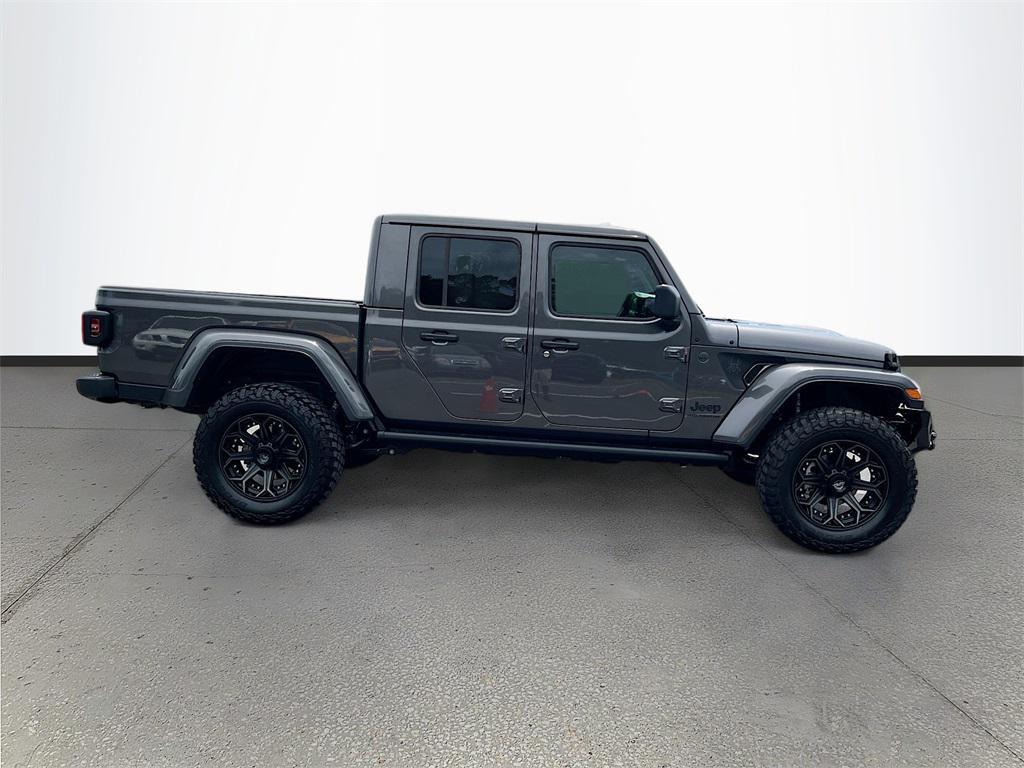 new 2025 Jeep Gladiator car, priced at $57,534