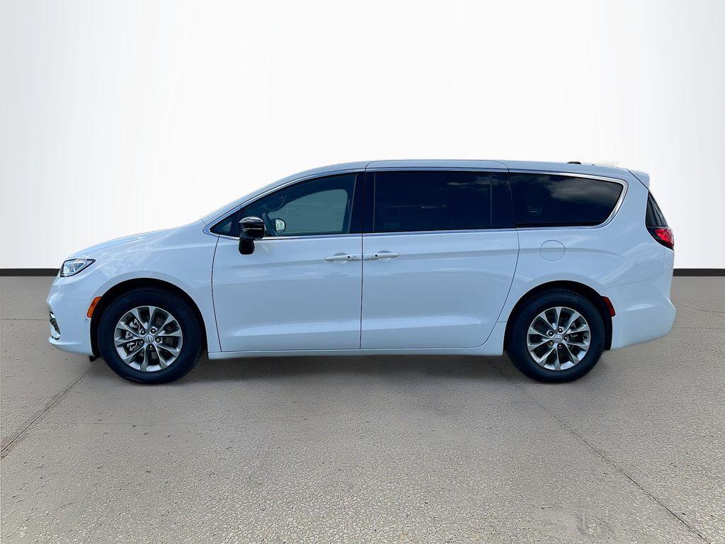 new 2026 Chrysler Pacifica car, priced at $45,487
