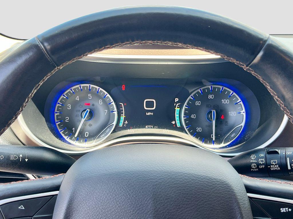 used 2018 Chrysler Pacifica car, priced at $18,276