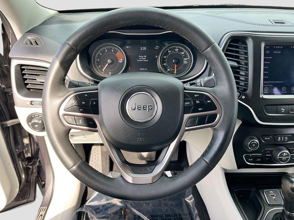 used 2022 Jeep Cherokee car, priced at $16,676