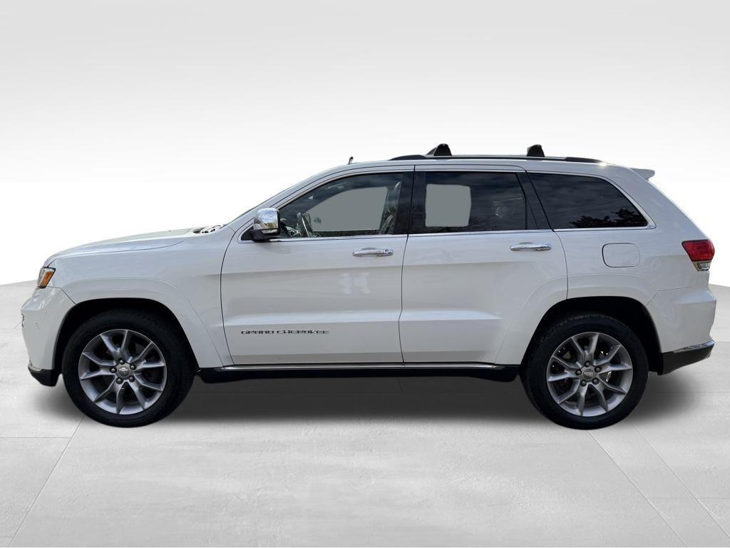 used 2014 Jeep Grand Cherokee car, priced at $11,980