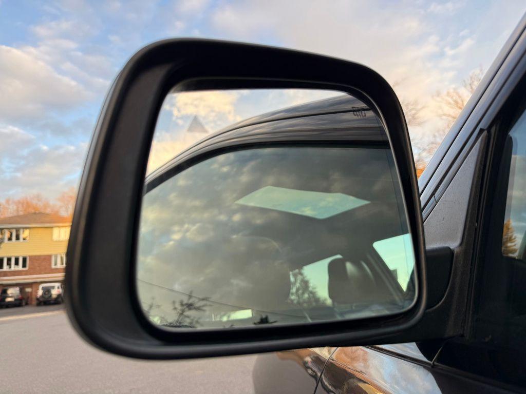 used 2017 Jeep Grand Cherokee car, priced at $12,480