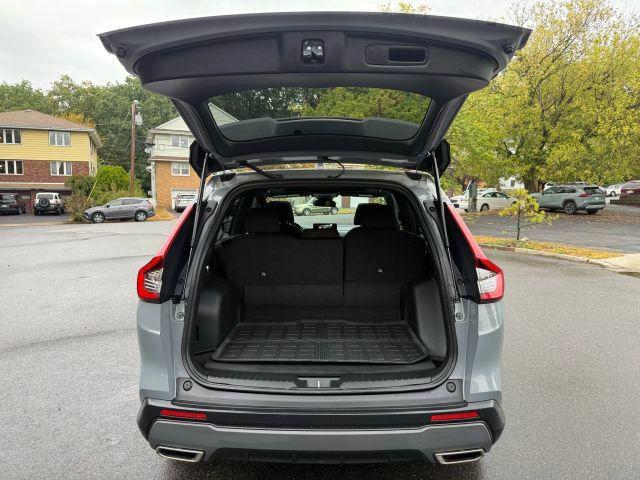 used 2024 Honda CR-V Hybrid car, priced at $28,880