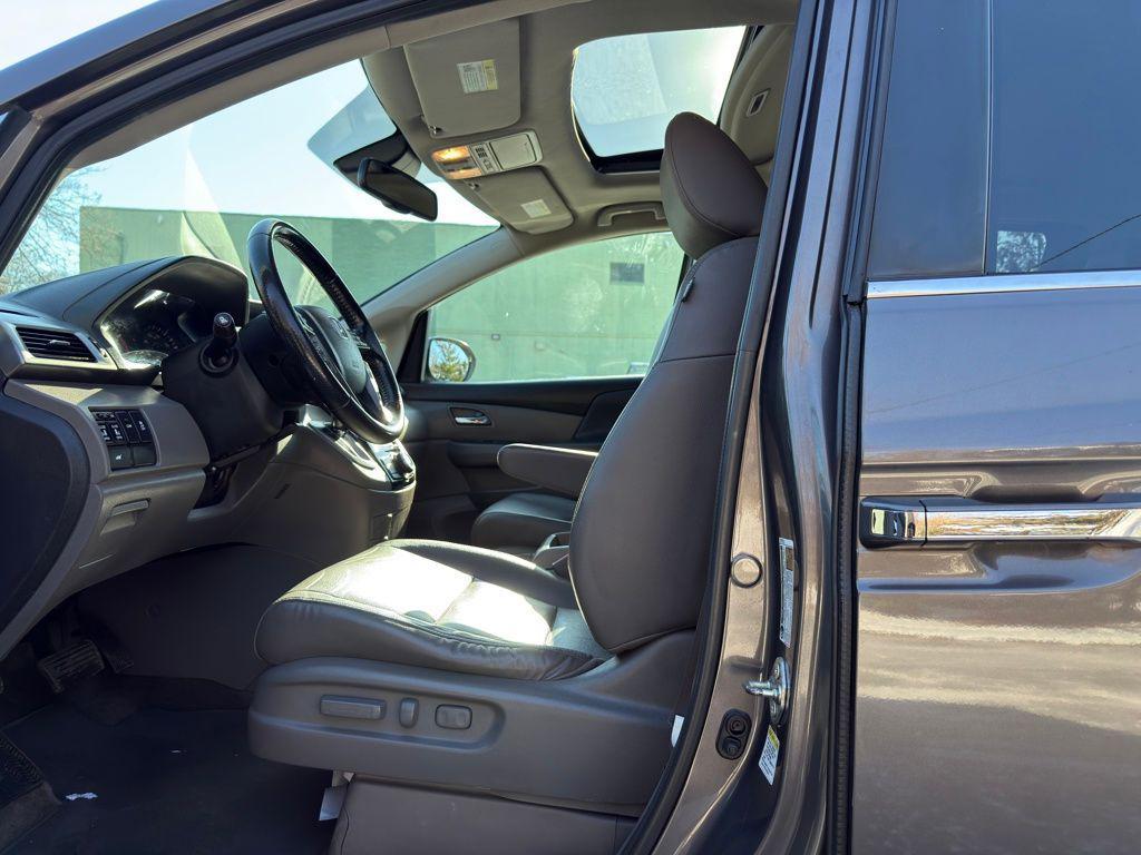 used 2016 Honda Odyssey car, priced at $13,980
