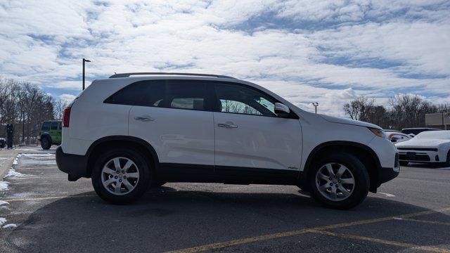 used 2013 Kia Sorento car, priced at $7,990