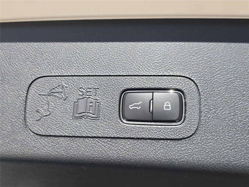 new 2026 Lincoln Aviator car, priced at $68,168