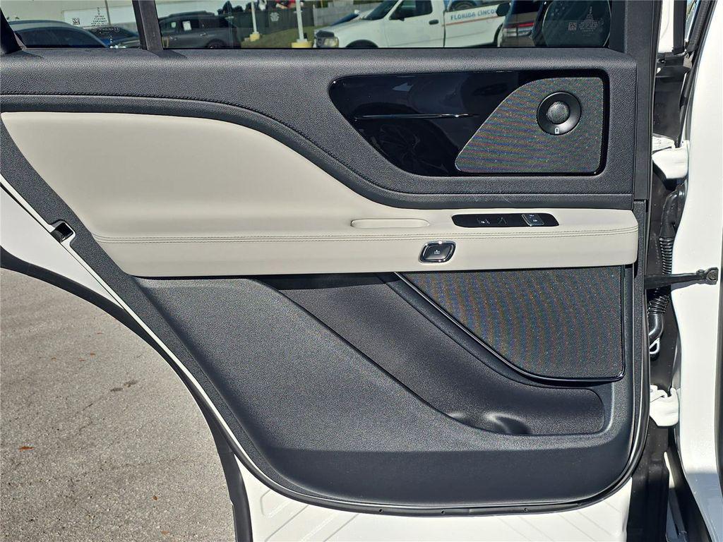 new 2026 Lincoln Aviator car, priced at $68,168