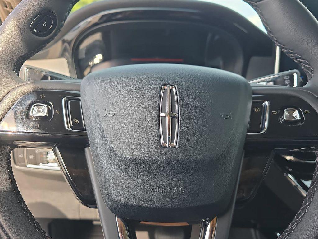 new 2025 Lincoln Corsair car, priced at $42,220