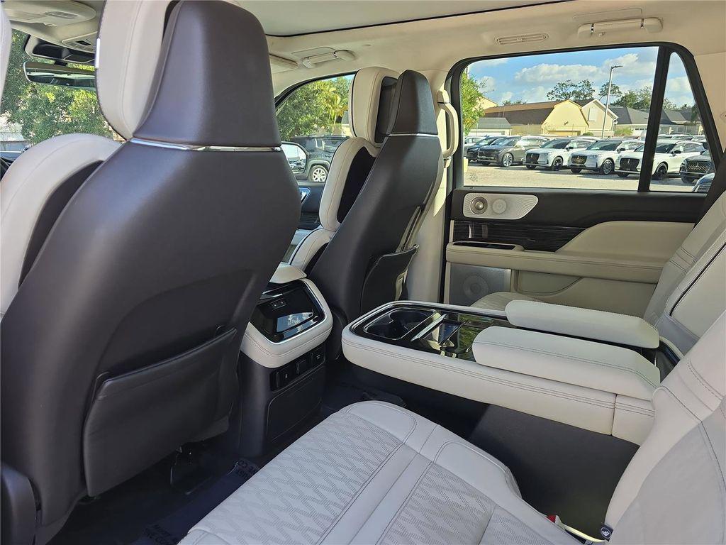 used 2023 Lincoln Navigator car, priced at $58,998