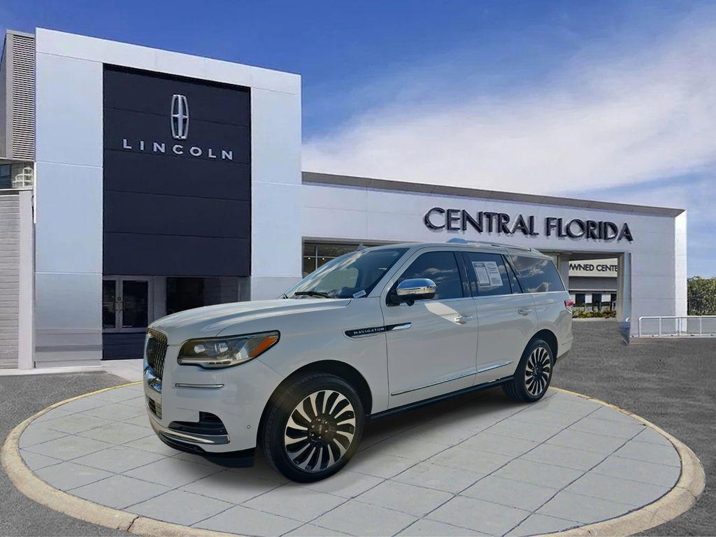 used 2023 Lincoln Navigator car, priced at $58,998