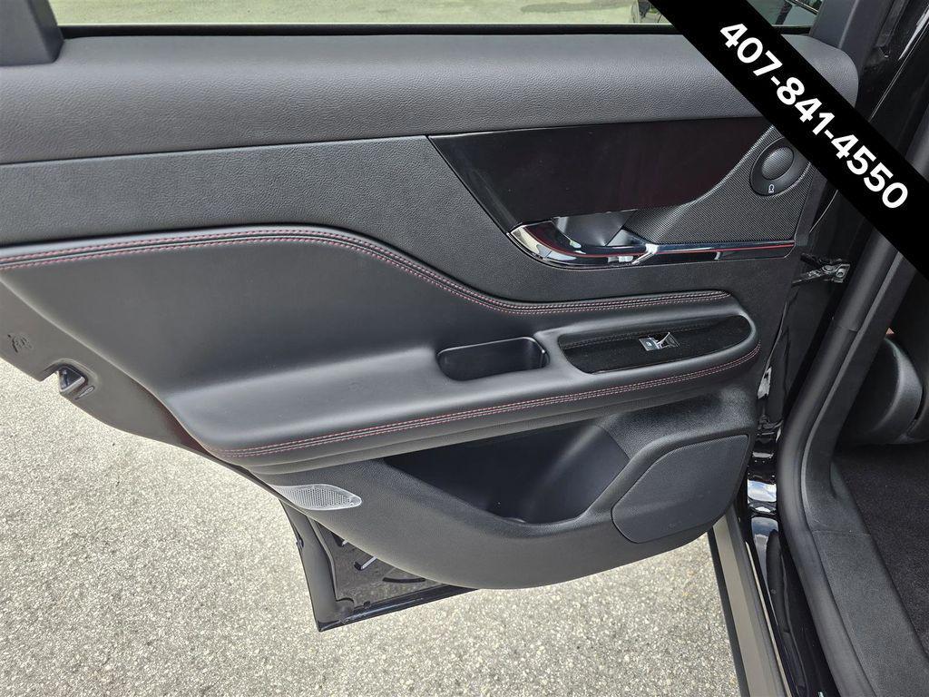 new 2025 Lincoln Corsair car, priced at $55,304