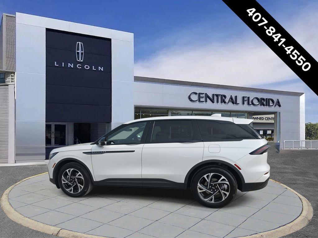 new 2025 Lincoln Nautilus car, priced at $49,719