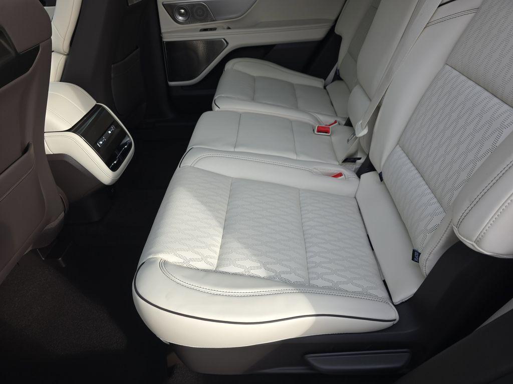 new 2026 Lincoln Nautilus car, priced at $79,625