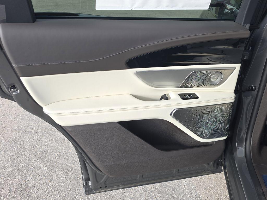 new 2026 Lincoln Nautilus car, priced at $79,625