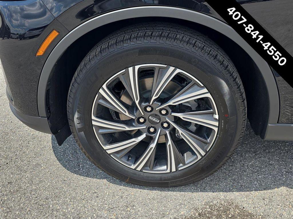 new 2025 Lincoln Aviator car, priced at $52,121