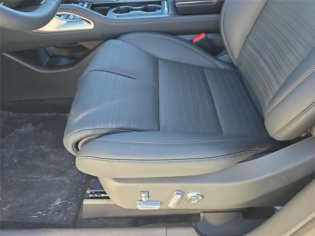 new 2026 Lincoln Nautilus car, priced at $61,263