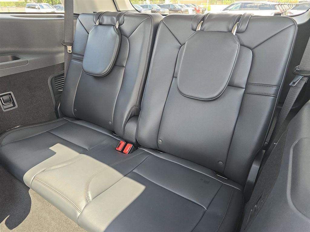 new 2025 Lincoln Aviator car, priced at $52,121