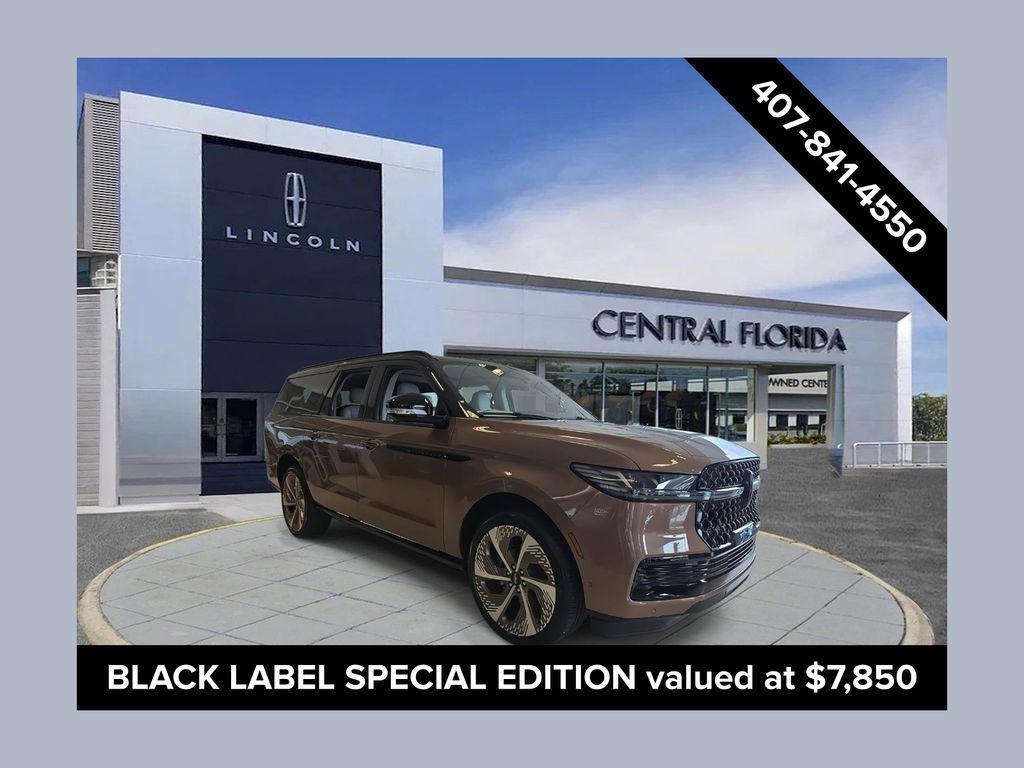 new 2025 Lincoln Navigator car, priced at $136,550