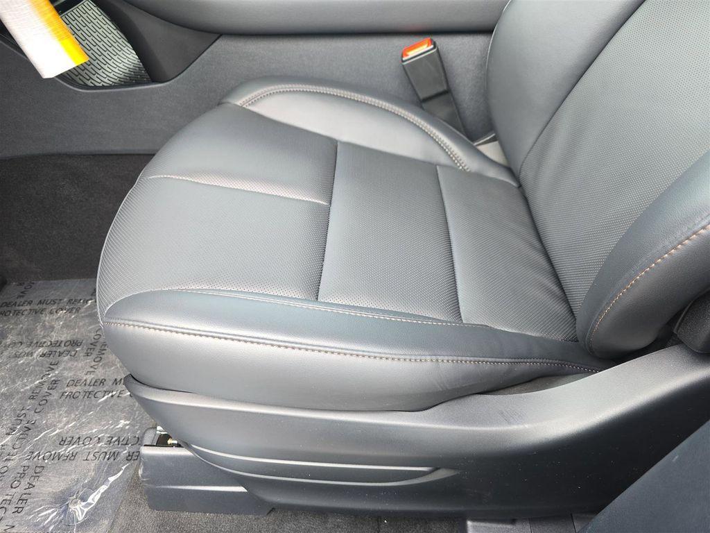 new 2025 Lincoln Aviator car, priced at $52,121