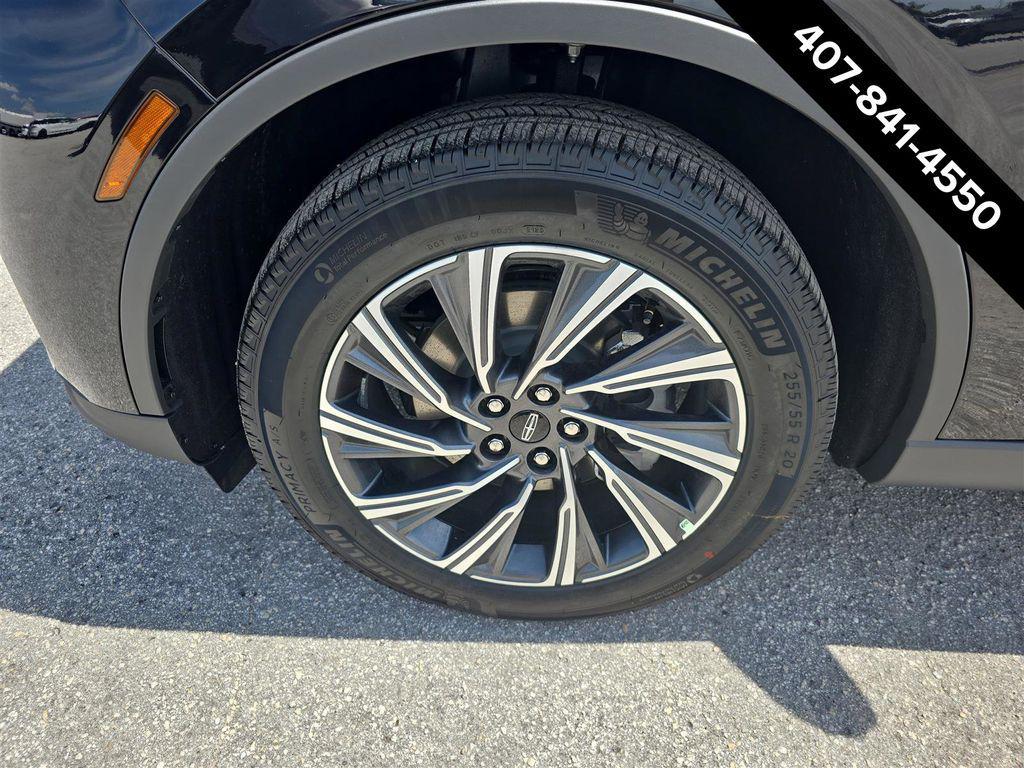 new 2025 Lincoln Aviator car, priced at $51,621