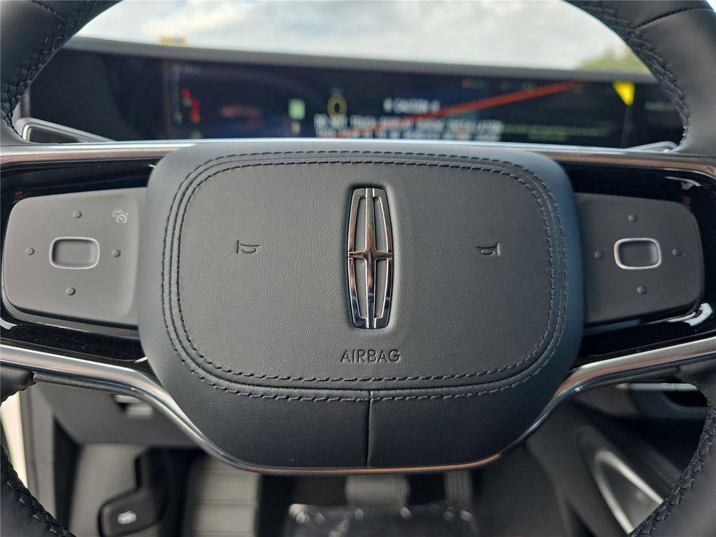 new 2026 Lincoln Nautilus car